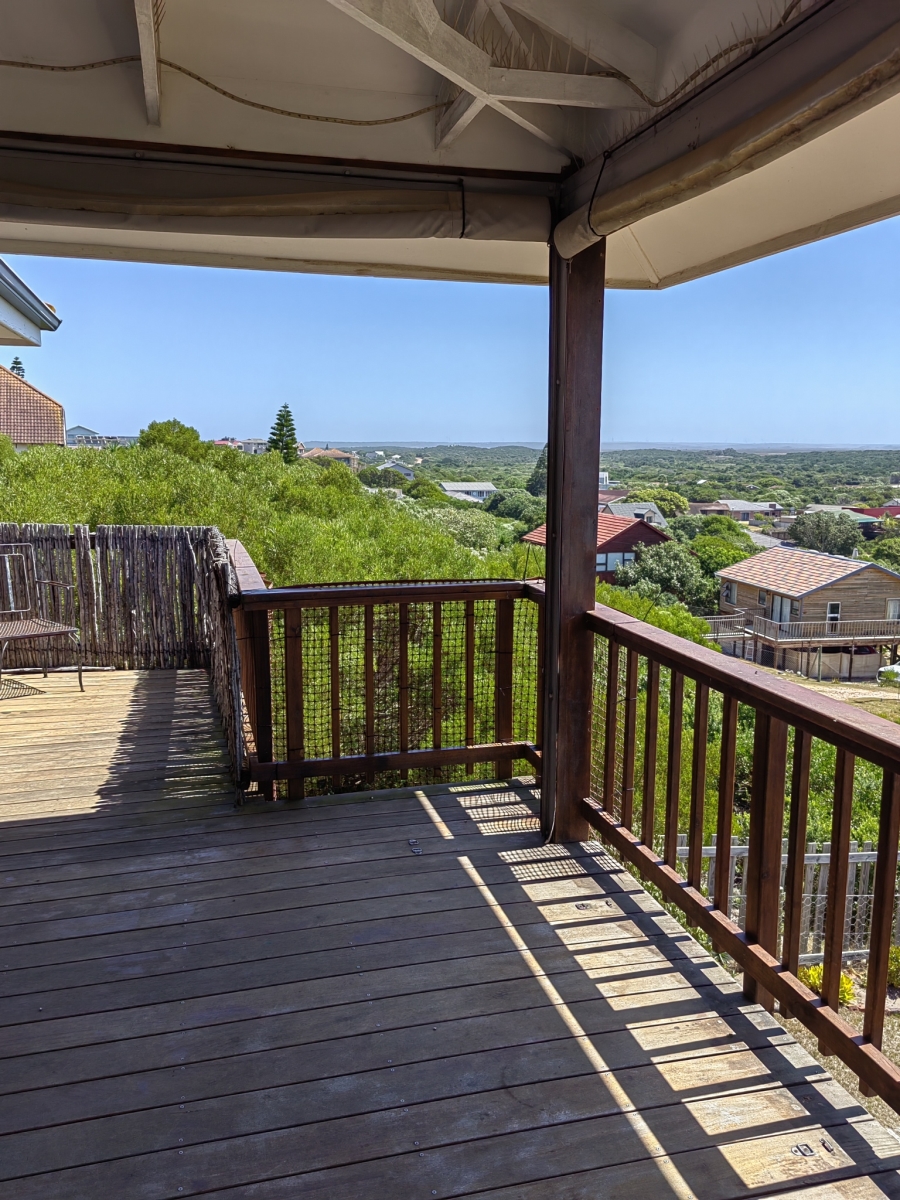 3 Bedroom Property for Sale in Paradise Beach Eastern Cape